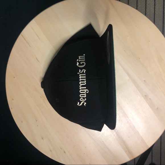 Seagrams gin hat - Picture 5 of 6